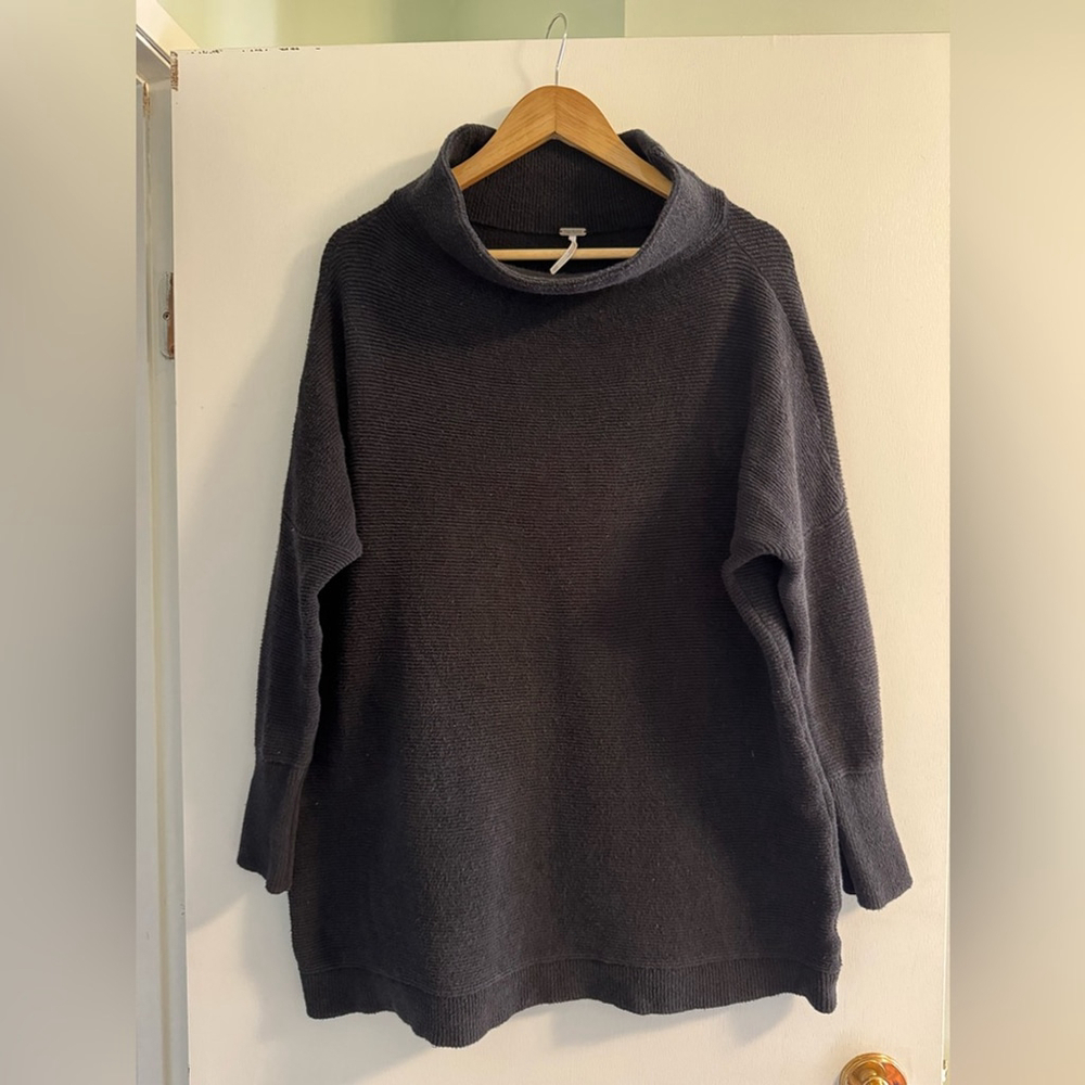Free People Ottoman Slouchy Tunic Sweater Black Oversized Cozy - Picture 2 of 9